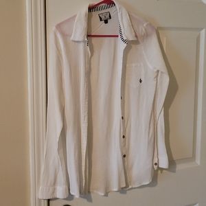 VOLCOM white light weight button up. size M. Good